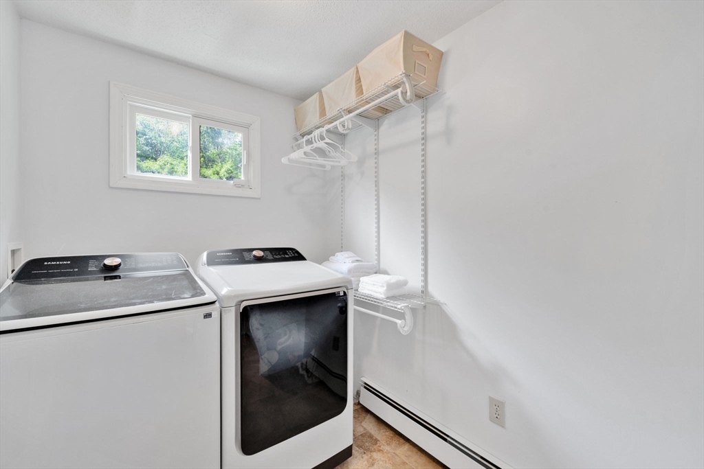 51 Lantern Lane West Springfield, MA 01089 - Photo 29 of 42