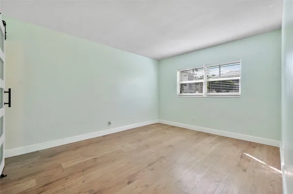 $178,000 | 1951 Northeast 39th Street, Unit 156, Lighthouse Point, FL 33064