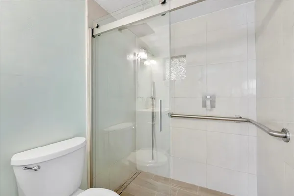 $178,000 | 1951 Northeast 39th Street, Unit 156, Lighthouse Point, FL 33064
