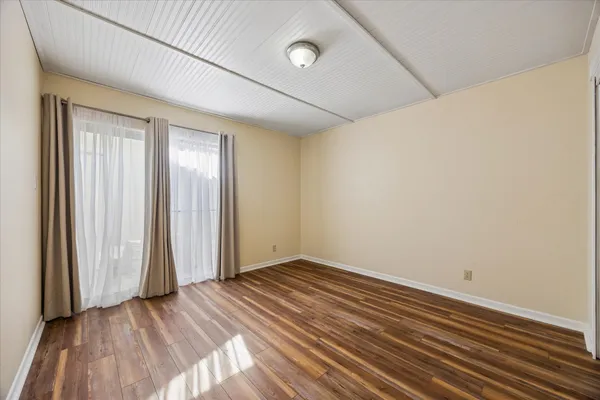 $1,900 | 2808 Thrushwood Drive, Unit B, Austin, TX 78757