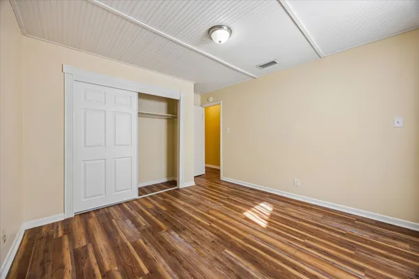 $1,900 | 2808 Thrushwood Drive, Unit B, Austin, TX 78757