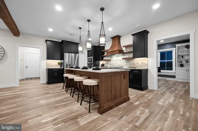a view of a living room with furniture
