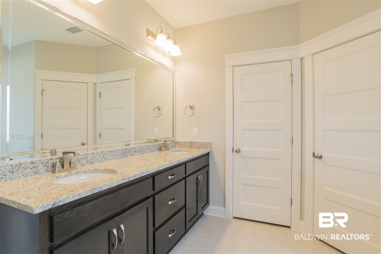 12601 Squirrel Drive Daphne, AL 36527 - Photo 25 of 39