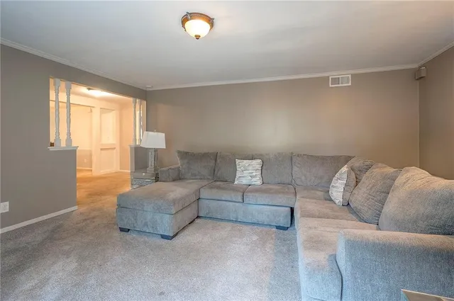 $170,000 | 5702 Metcalf Court, Overland Park, KS 66202