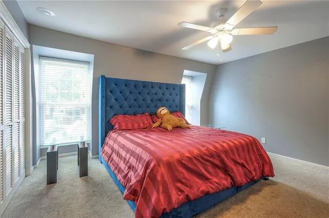 $170,000 | 5702 Metcalf Court, Overland Park, KS 66202