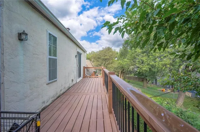 $170,000 | 5702 Metcalf Court, Overland Park, KS 66202