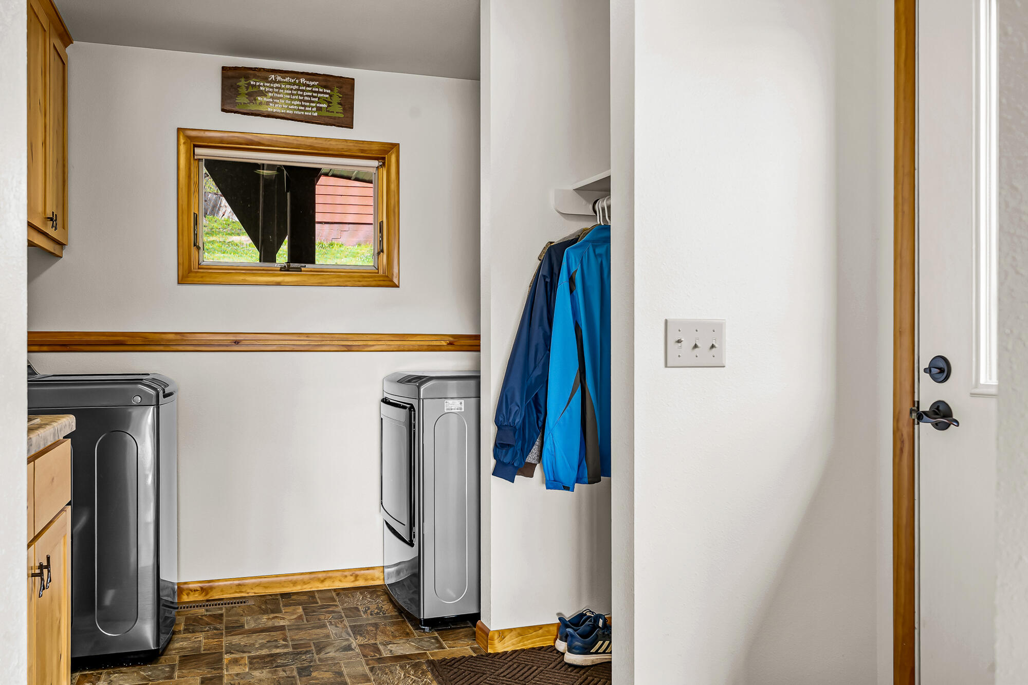 W25512 Sullivan Road Trempealeau, WI 54661 - Photo 18 of 27 Laundry Room