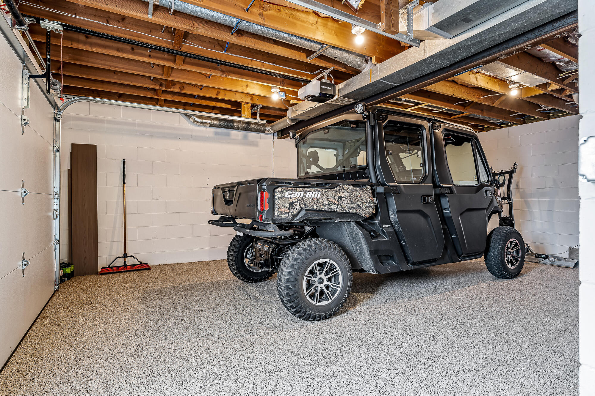 W25512 Sullivan Road Trempealeau, WI 54661 - Photo 19 of 27 Garage - Tuck Under