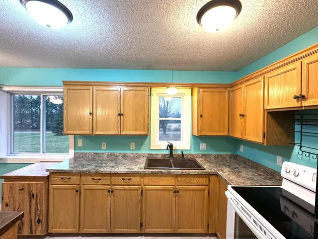 $204,000 | 200 Staff Street Southeast, Akeley, MN 56433