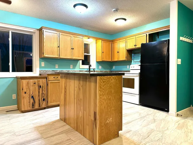 $204,000 | 200 Staff Street Southeast, Akeley, MN 56433