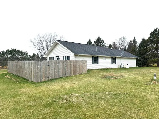 $204,000 | 200 Staff Street Southeast, Akeley, MN 56433