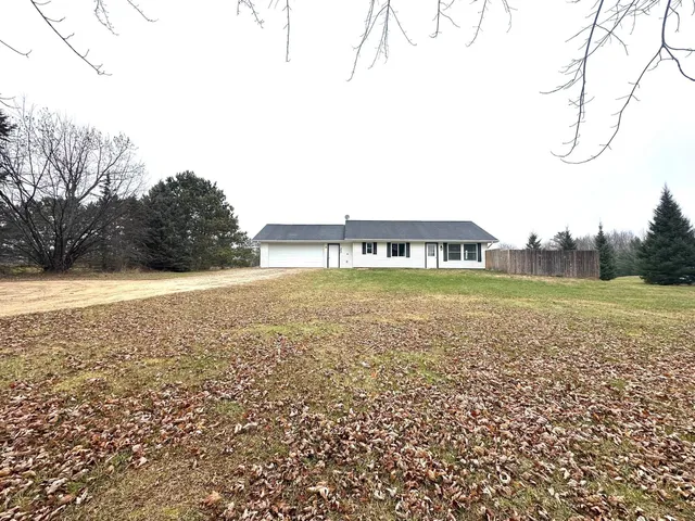 $204,000 | 200 Staff Street Southeast, Akeley, MN 56433
