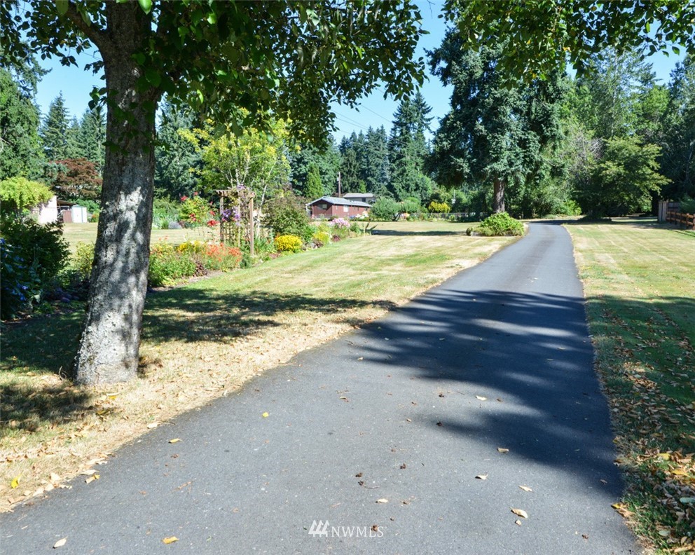 4603 240th Street Southeast Bothell, WA 98021 - Photo 2 of 16