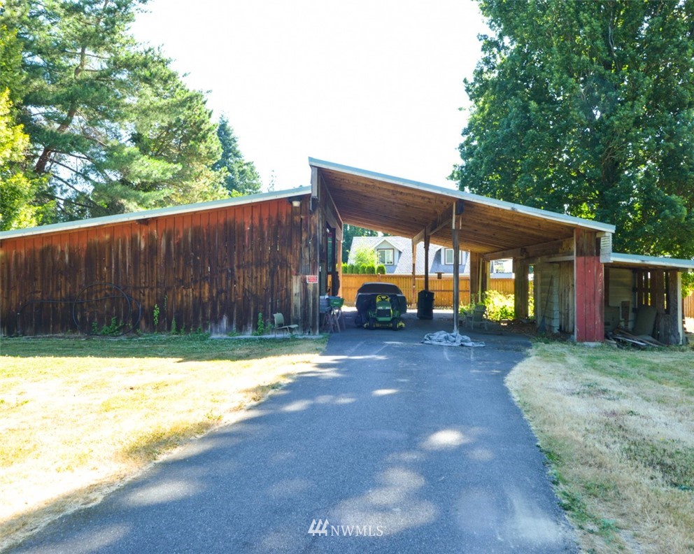4603 240th Street Southeast Bothell, WA 98021 - Photo 3 of 16