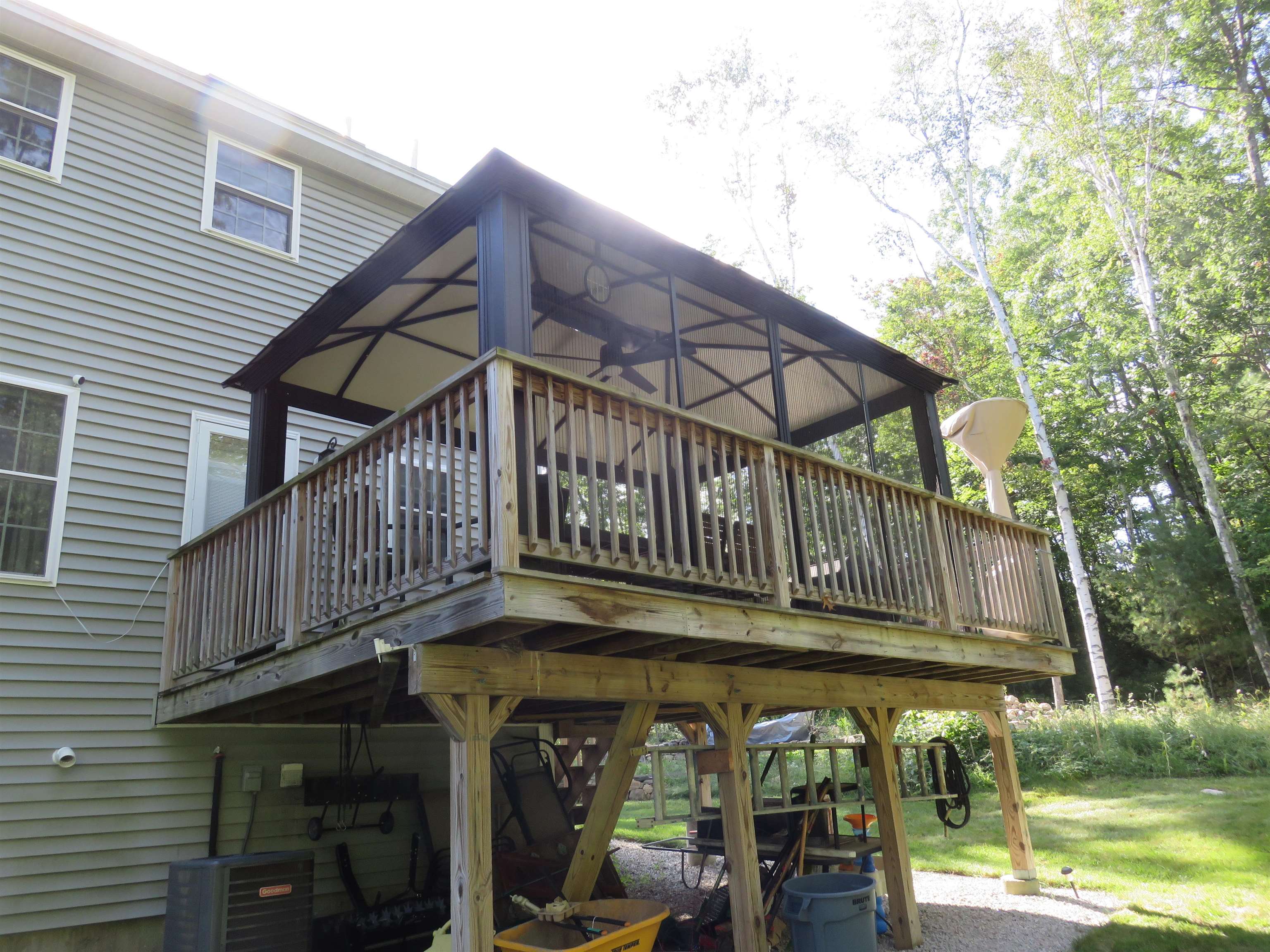 1282 Smyth Road Hooksett, NH 03106 - Photo 6 of 28