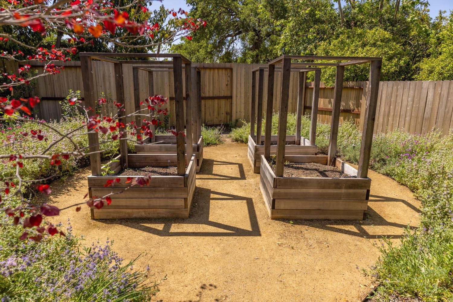 868 Fairview Road Ojai, CA 93023 - Photo 33 of 91
