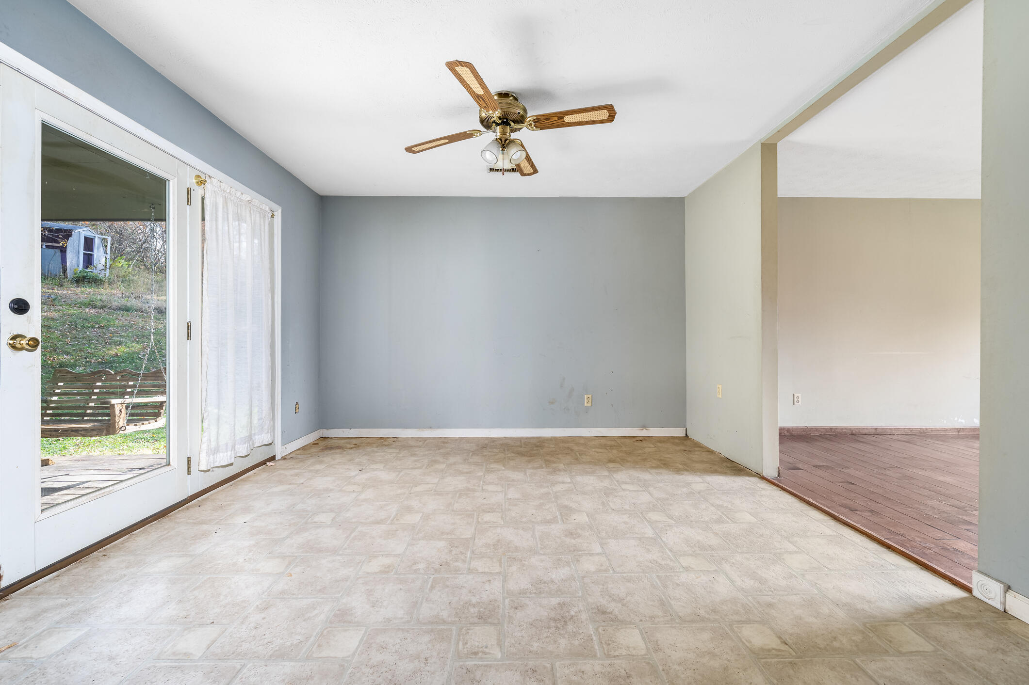 142 Hunt Road Jonesborough, TN 37659 - Photo 13 of 38 142 Hunt Rd (41 of 58)