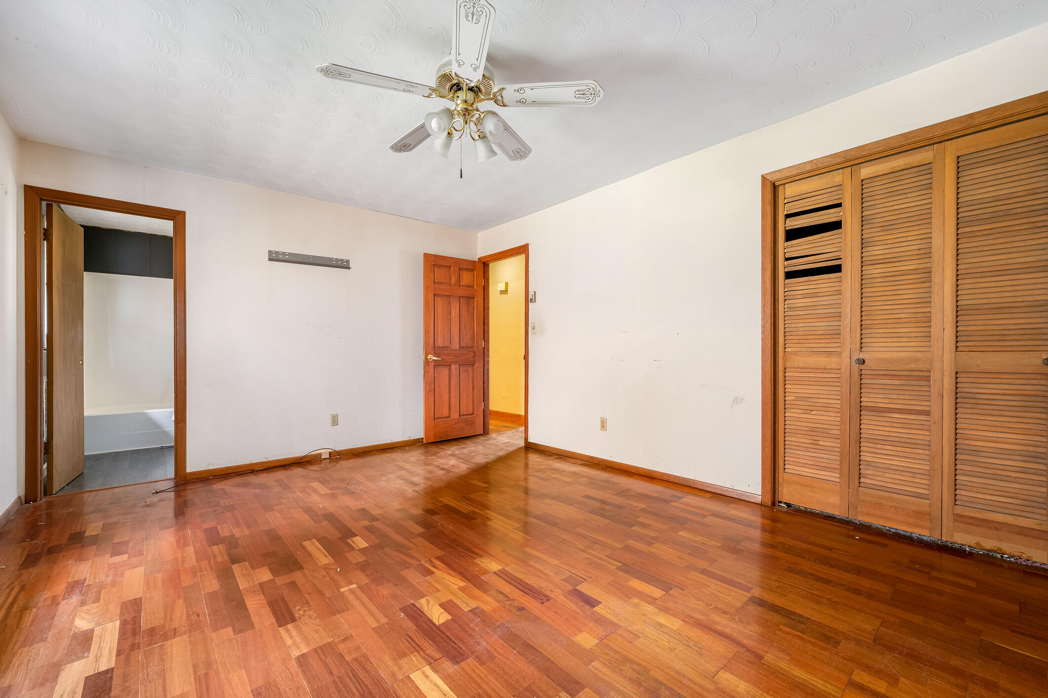142 Hunt Road Jonesborough, TN 37659 - Photo 21 of 38 142 Hunt Rd (52 of 58)