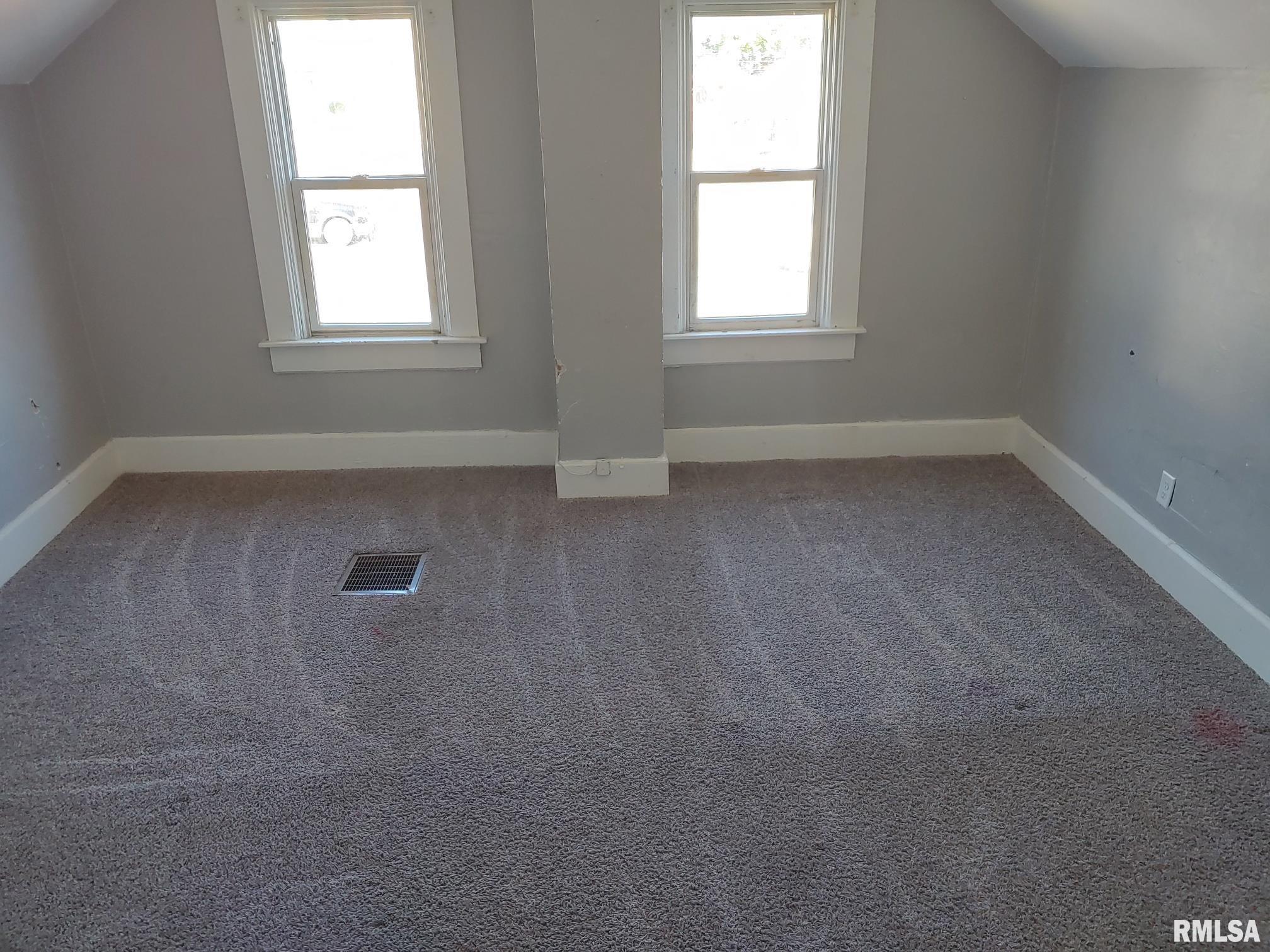 2811 Telegraph Road, Unit 2811 Davenport, IA 52804 - Photo 13 of 31 Gallery Image 13