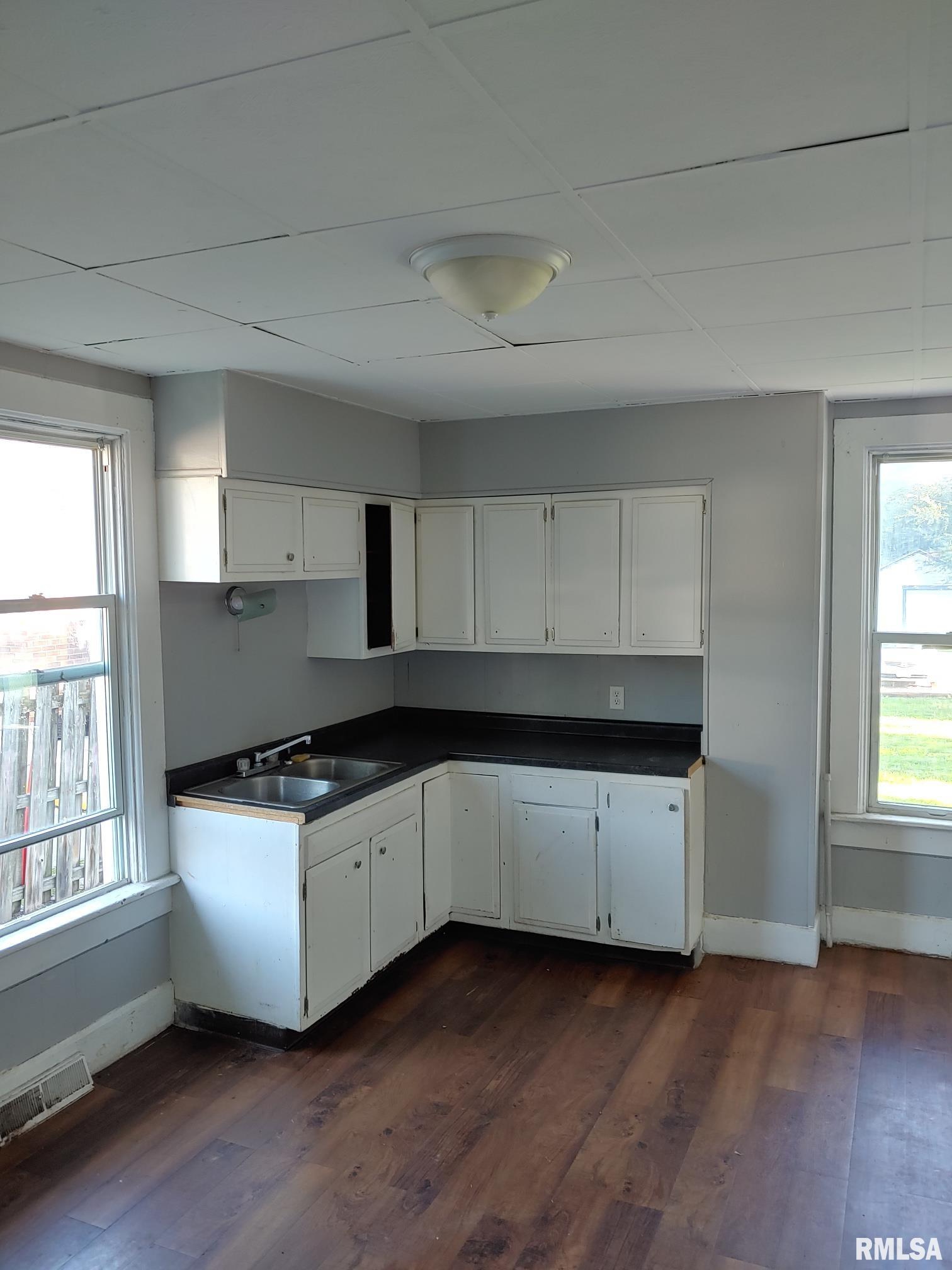2811 Telegraph Road, Unit 2811 Davenport, IA 52804 - Photo 25 of 31 Gallery Image 25