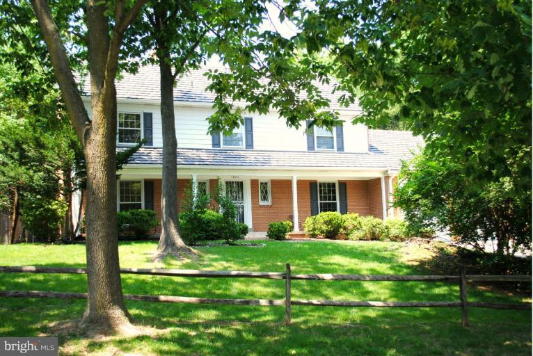 11901 Gainsborough Road Potomac, MD 20854 - Photo 1 of 29 Exterior (Front)