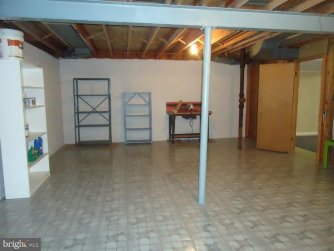 11901 Gainsborough Road Potomac, MD 20854 - Photo 14 of 29 Basement