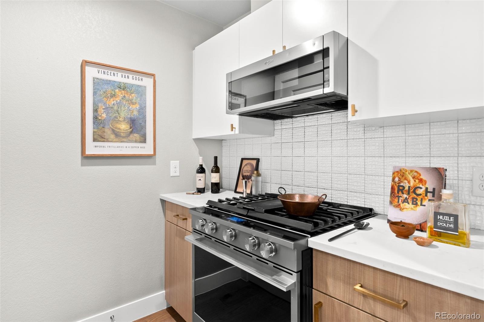 1286 Stuart Street Denver, CO 80204 - Photo 10 of 33 Gallery Image 10
