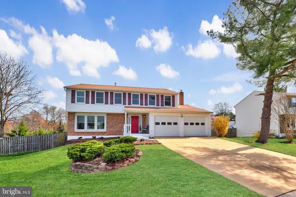 $780,000 | 5483 Braddock Ridge Drive, Centreville, VA 20120