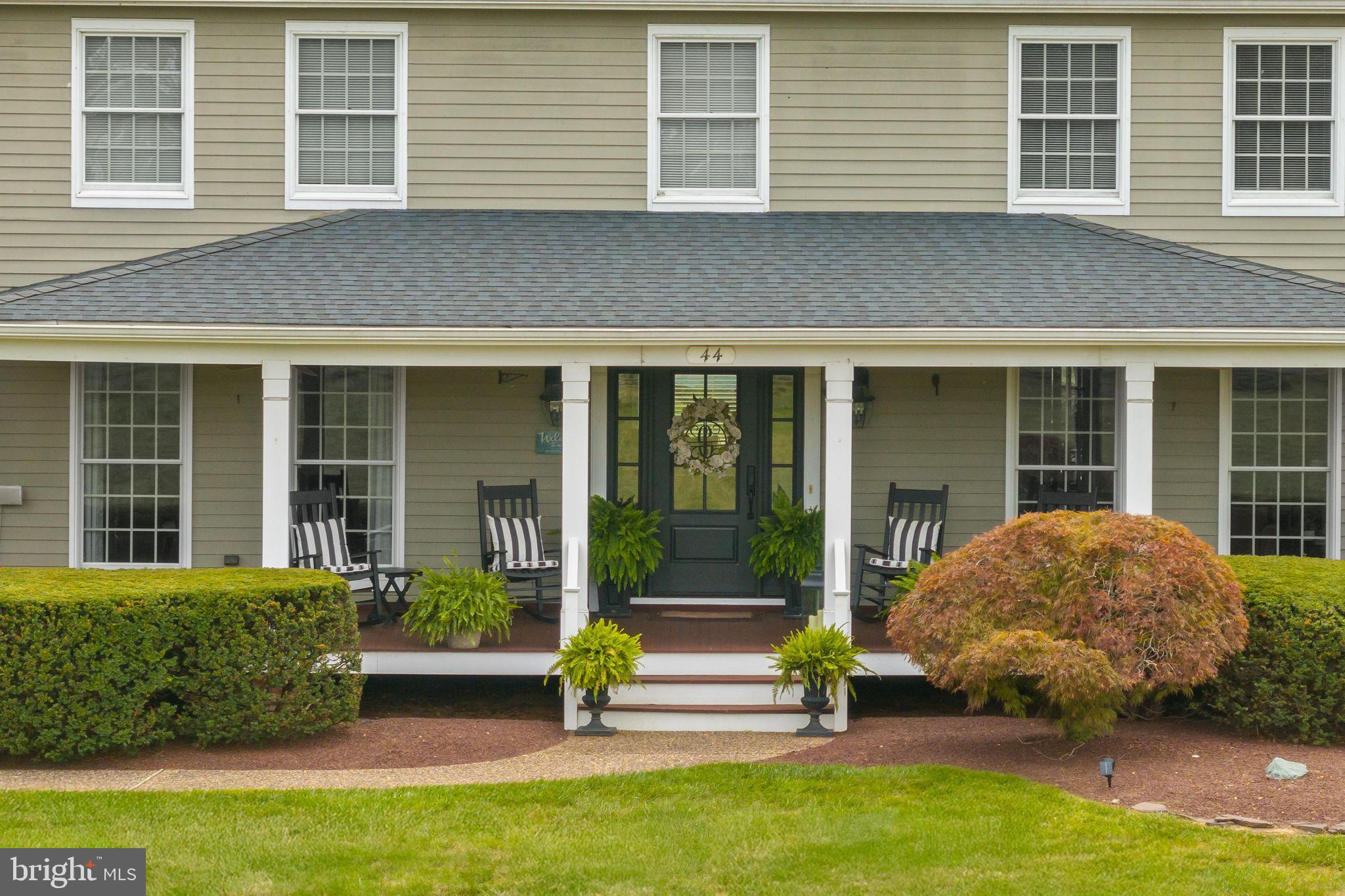 44 Walters Road Robbinsville, NJ 08691 - Photo 4 of 68 a house view with a garden space