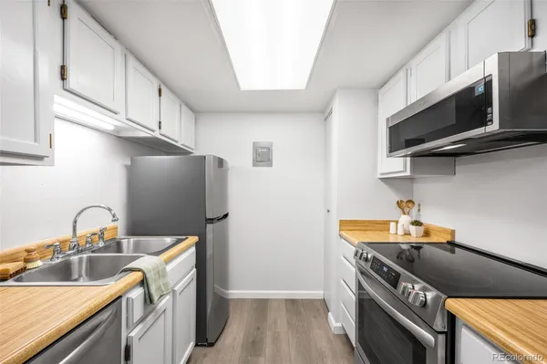 $215,000 | 4400 South Quebec Street, Unit 102V, Denver, CO 80237