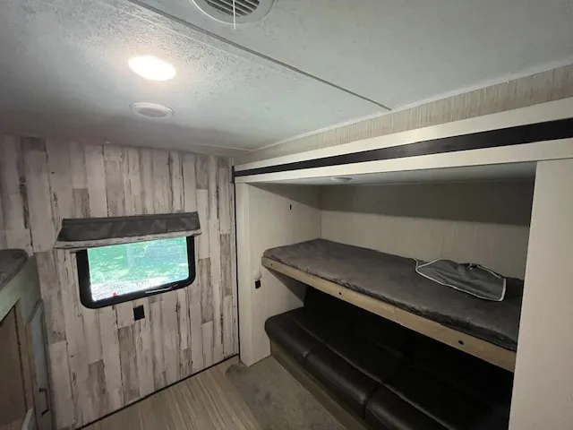 a view of utility room