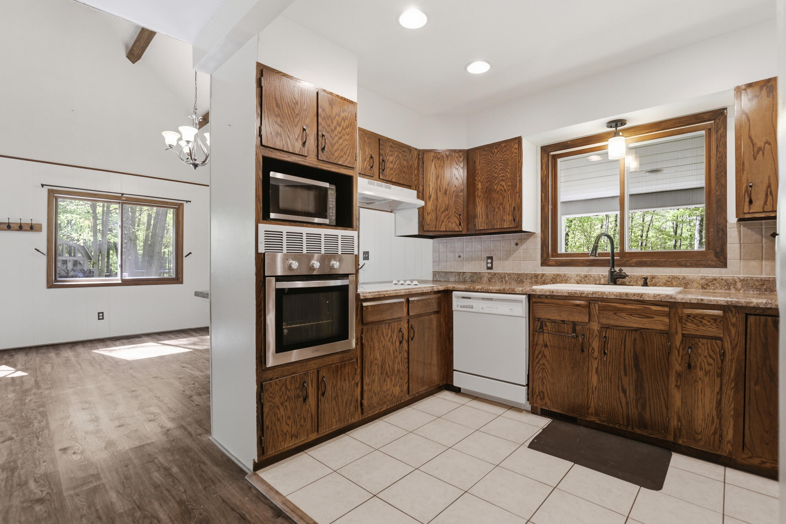 9965 Rising Star Lane Canadian Lakes, MI 49346 - Photo 16 of 50 Kitchen