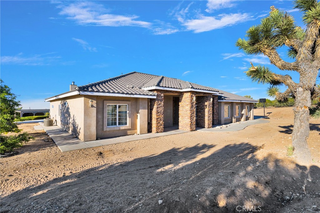 1030 Elsinore Road Pinon Hills, CA 92372 - Photo 27 of 75