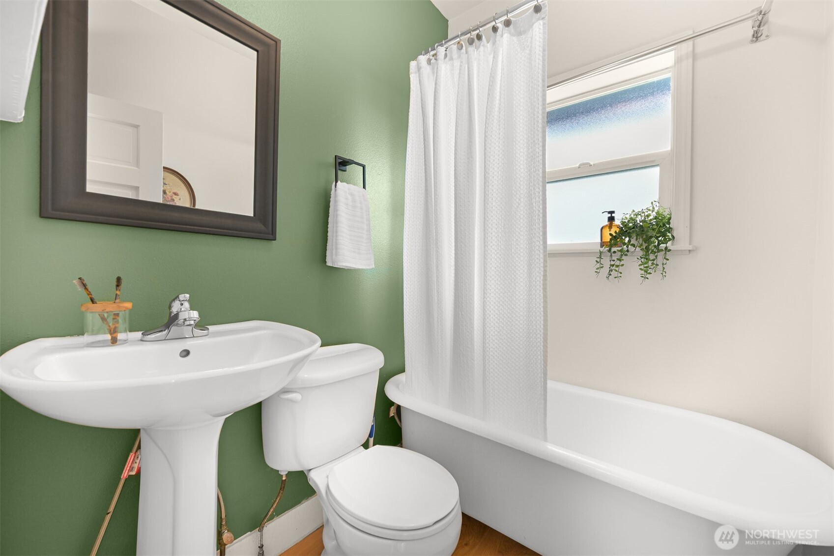 409 Kentucky Street Bellingham, WA 98225 - Photo 12 of 24