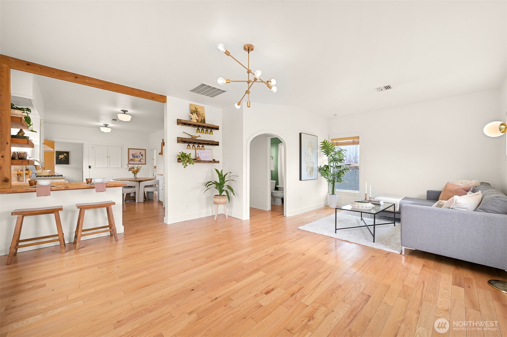 409 Kentucky Street Bellingham, WA 98225 - Photo 3 of 24