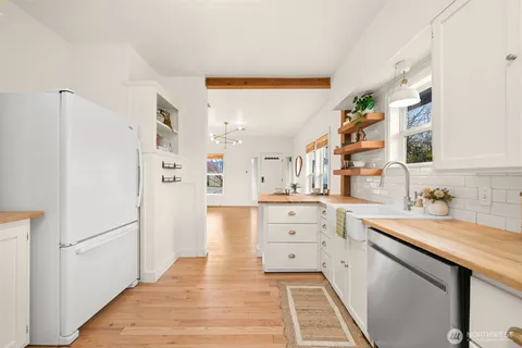 $685,000 | 409 Kentucky Street, Bellingham, WA 98225