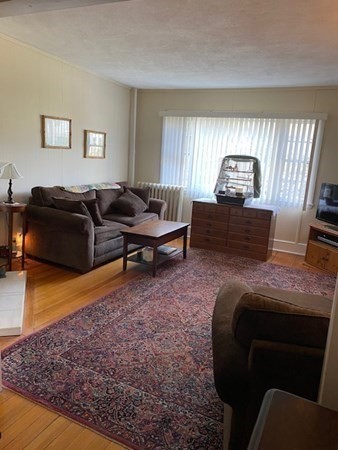 11 Oakland Road Sharon, MA 02067 - Photo 8 of 25 Gallery Image 8
