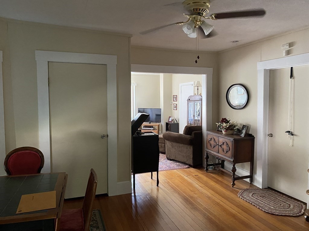 11 Oakland Road Sharon, MA 02067 - Photo 9 of 25 Gallery Image 9