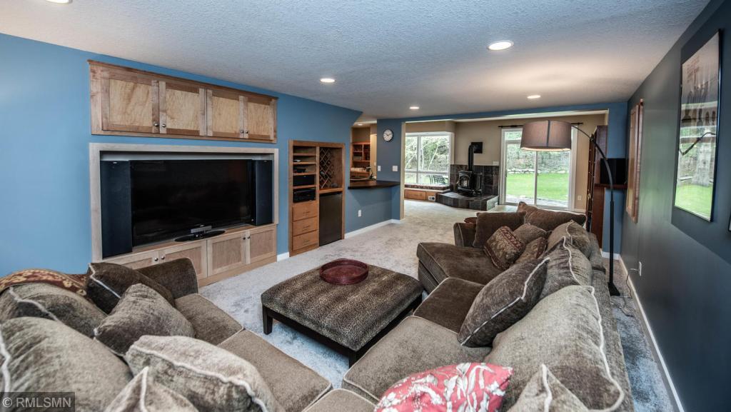 3585 Elrene Road Eagan, MN 55123 - Photo 29 of 38 Gallery Image 29