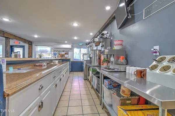 $300,000 | 113 Shaker Lane, Saltville, VA 24370