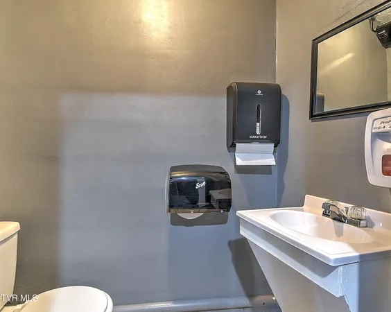 $300,000 | 113 Shaker Lane, Saltville, VA 24370