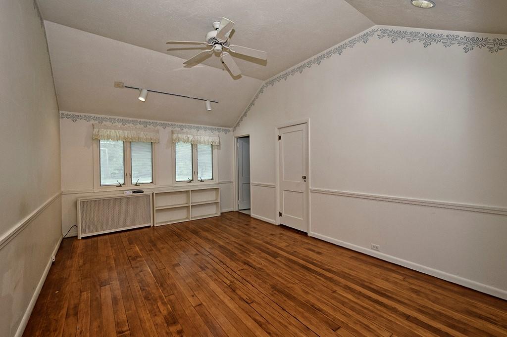 240 Ridgehaven Lane Pittsburgh, PA 15238 - Photo 15 of 25 Gallery Image 15