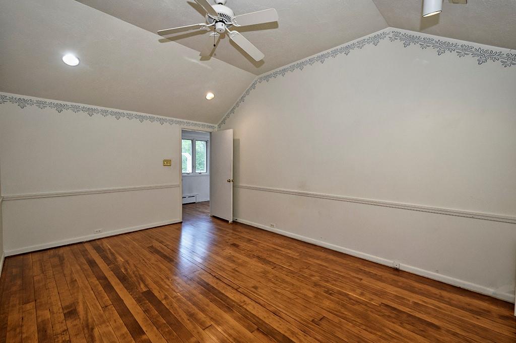 240 Ridgehaven Lane Pittsburgh, PA 15238 - Photo 16 of 25 Gallery Image 16