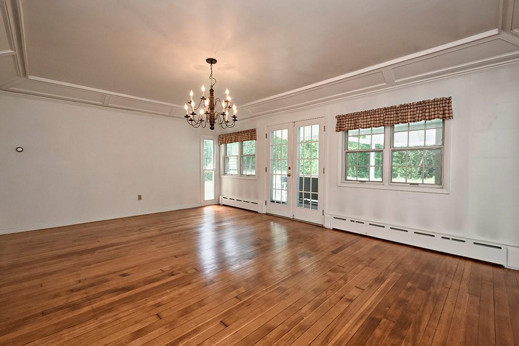 240 Ridgehaven Lane Pittsburgh, PA 15238 - Photo 5 of 25 Gallery Image 5