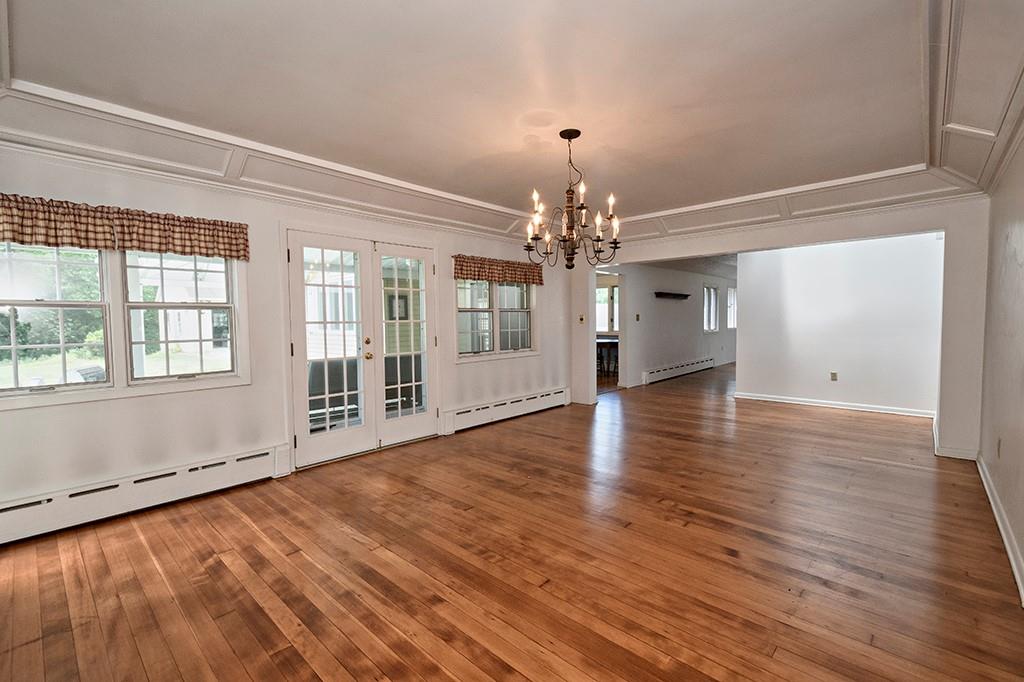 240 Ridgehaven Lane Pittsburgh, PA 15238 - Photo 6 of 25 Gallery Image 6