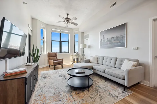 $2,900 | 1464 South Michigan Avenue, Unit 1207, Chicago, IL 60605