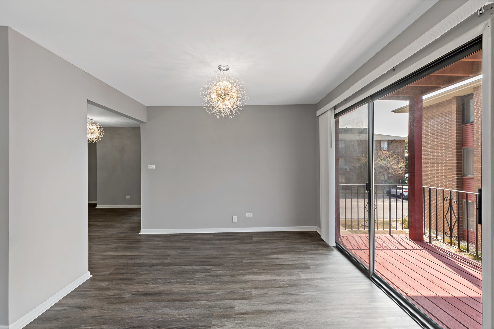 15732 Terrace Drive, Unit R02 Oak Forest, IL 60452 - Photo 11 of 20 Gallery Image 11