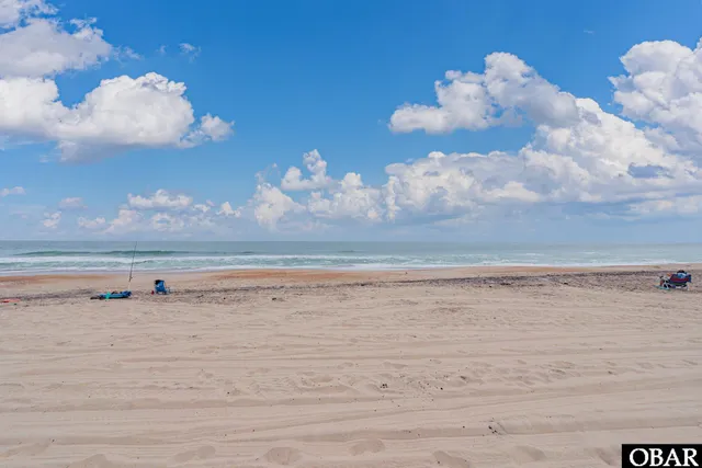 $689,000 | 25270 Sea Isle Hills Drive, Waves, NC 27982