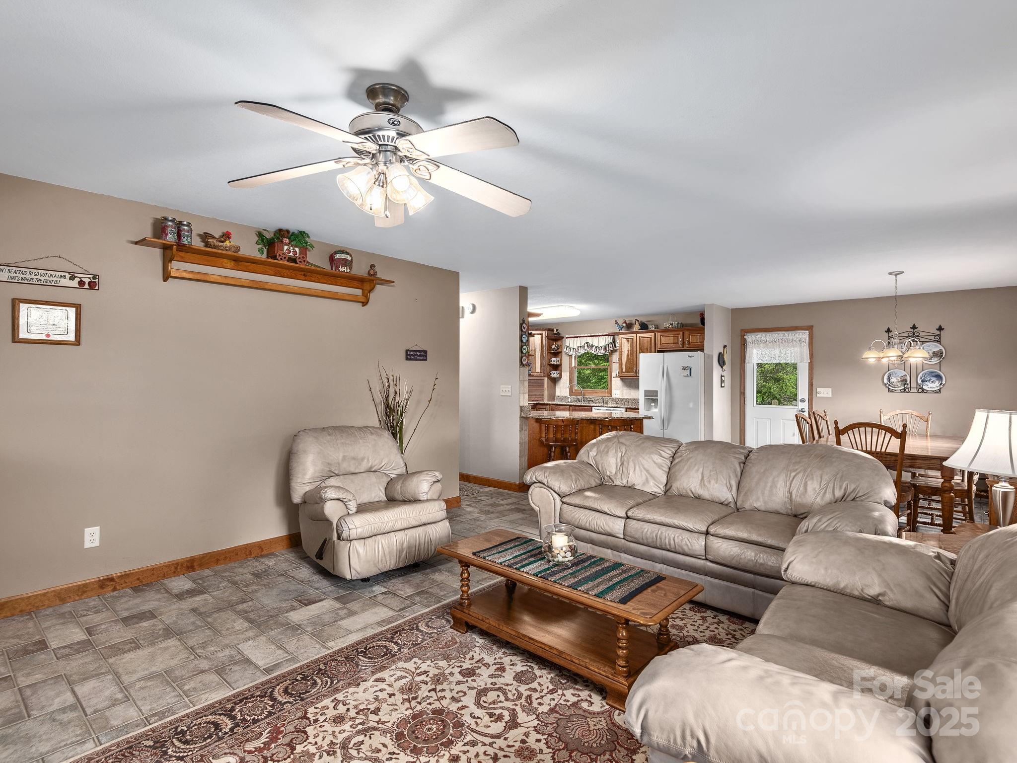 132 Rabbit Ham Road Leicester, NC 28748 - Photo 8 of 46 Gallery Image 8