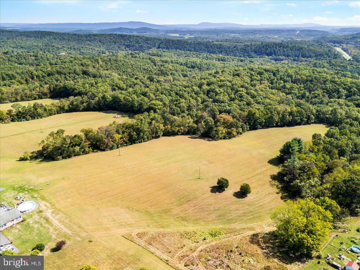 4014 Resley Road Hancock, MD 21750 - Photo 15 of 39 a view of a lake and mountain